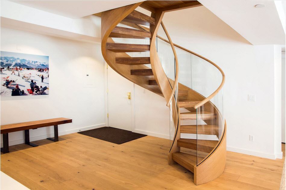 Спиральная лестница – грациозный элемент для вашего дома