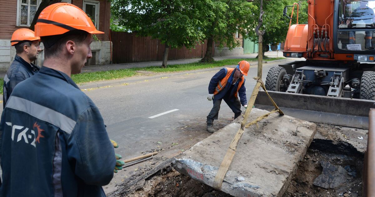 На время ремонта теплотрассы на улице Свердлова изменится движение транспорта