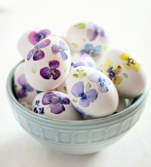 7. Цветы и букеты на пасхальных яйцах - гравировка (шкрябанка)