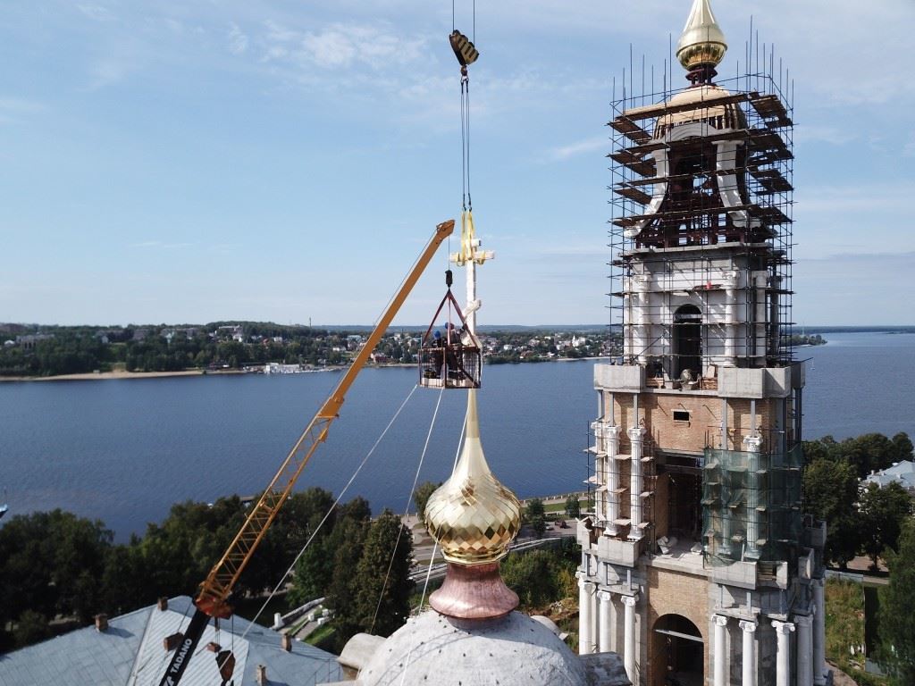 Костромской кремль сайт. Колокольня Богоявленского собора Кострома.