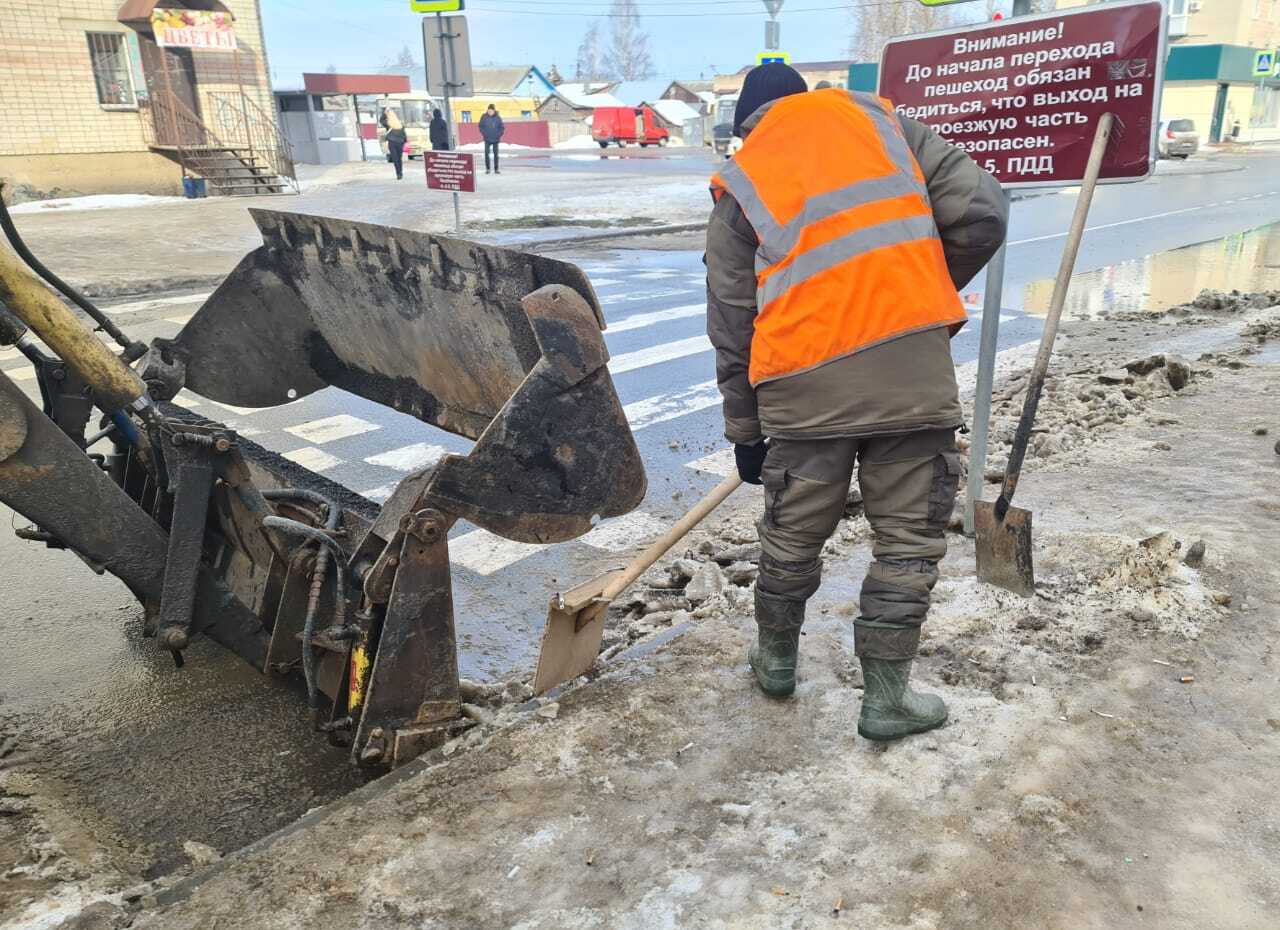 На противогололедную обработку дорог в Костроме израсходовано около 360  тонн песко-соляной смеси - МойДом